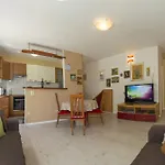 Center Kadena Apartmán