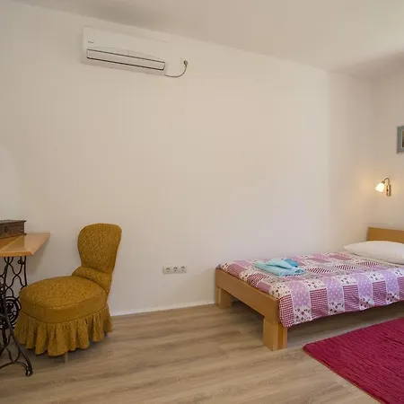 Center Kadena Daire