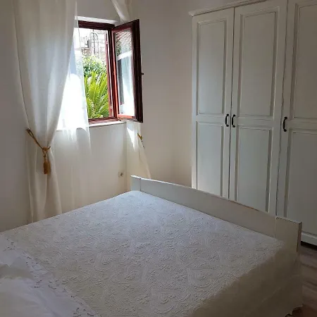 Center Kadena Daire